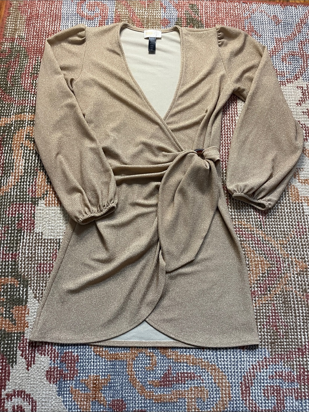 Beach Riot Dixie Metallic Wrap Dress in women’s size L